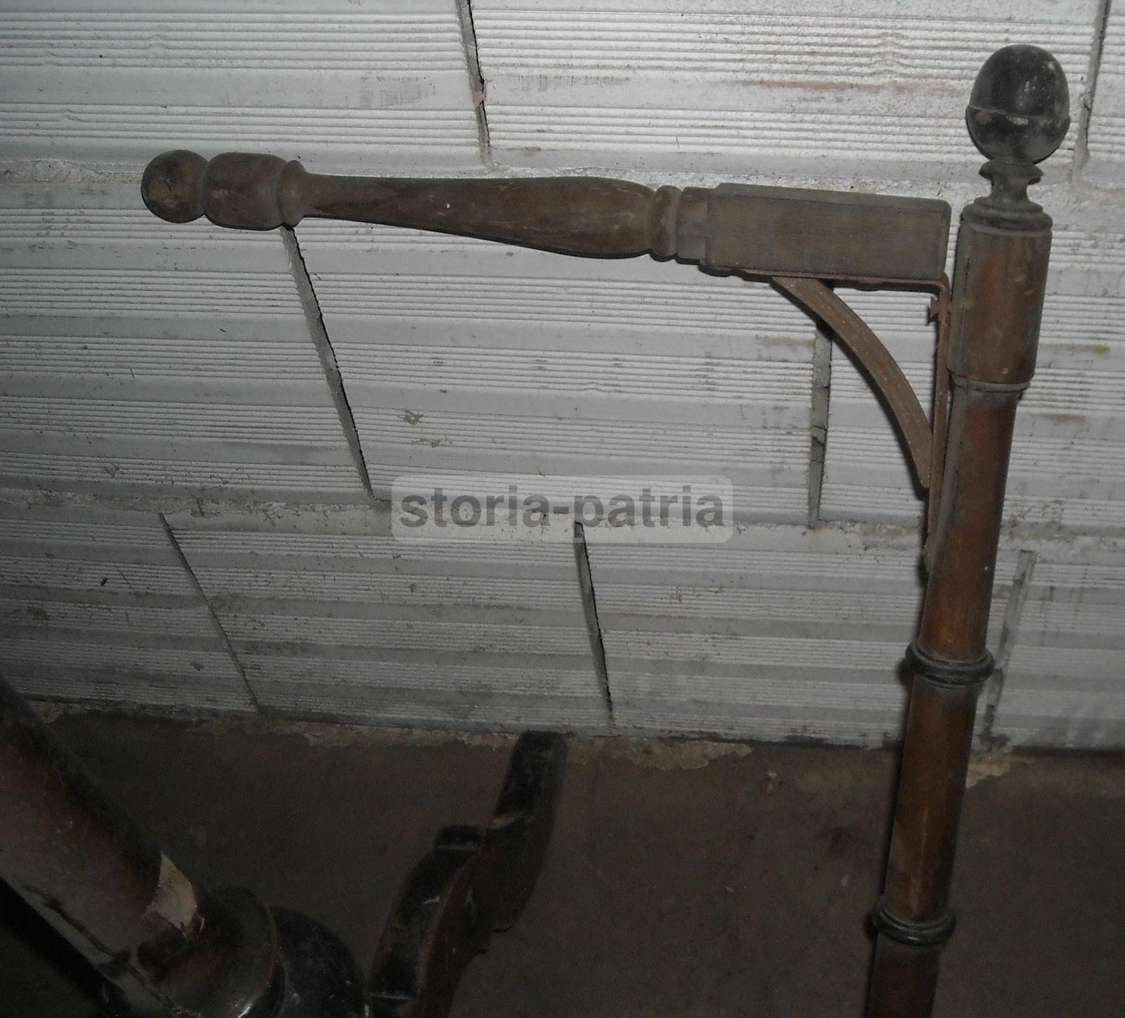 Antica Ebanisteria, Inusuale Culla In Legno, Per Bambini, Decorativa, Da Restaurare immagine 6