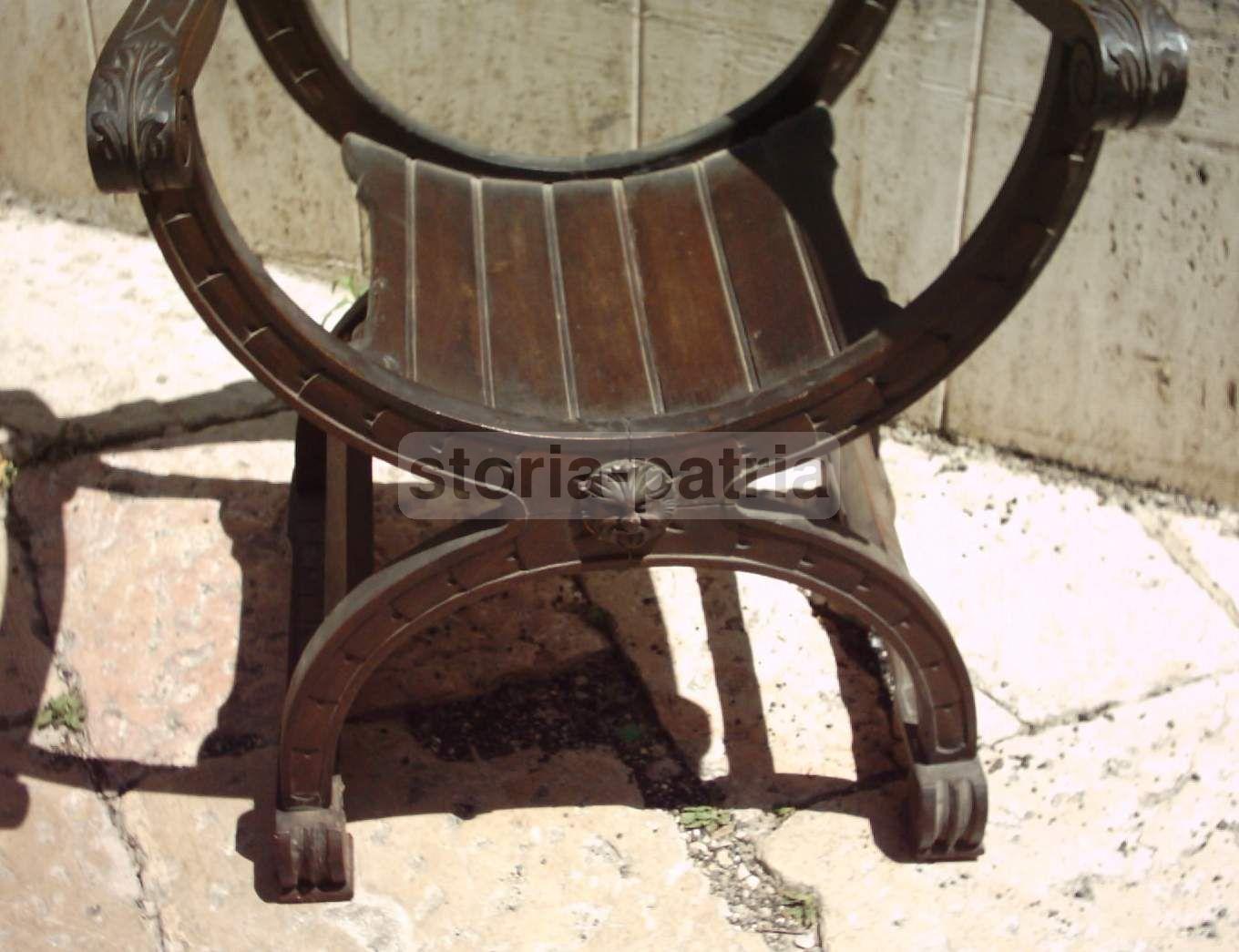 Antica Ebanisteria, Pregevoli Intagli, Decorativa Sedia, Ovunque Collocabile, Utile immagine 16