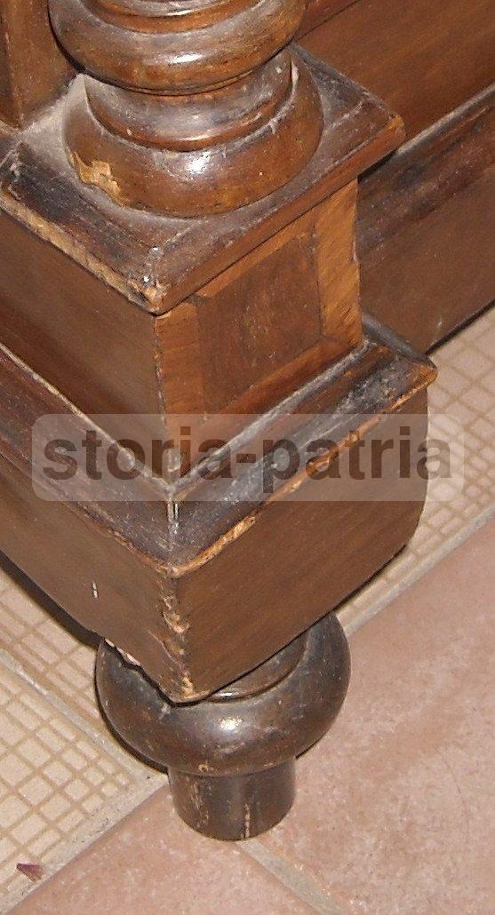 Antico Mobile, Utilissimo Comodino, Pregevole Ebanisteria, Impiallacciatura, Intarsi immagine 3