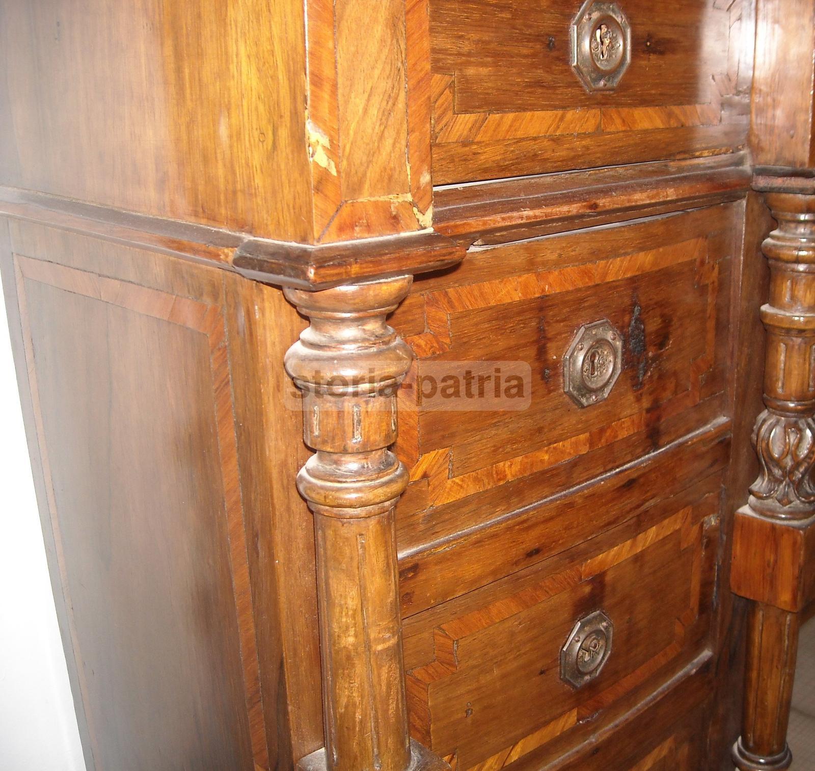 Antico Mobile, Utilissimo Comodino, Pregevole Ebanisteria, Impiallacciatura, Intarsi immagine 4