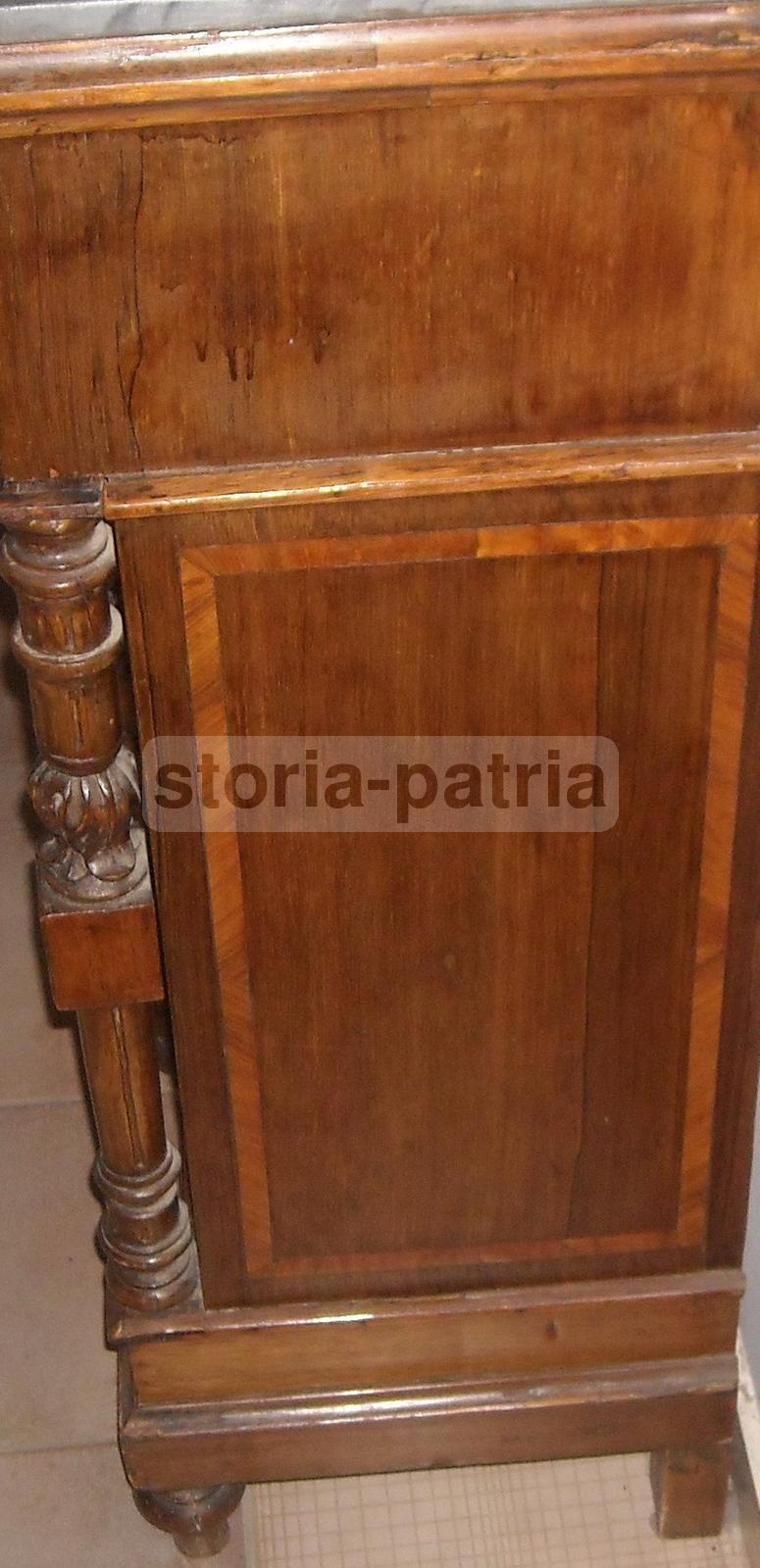 Antico Mobile, Utilissimo Comodino, Pregevole Ebanisteria, Impiallacciatura, Intarsi immagine 5