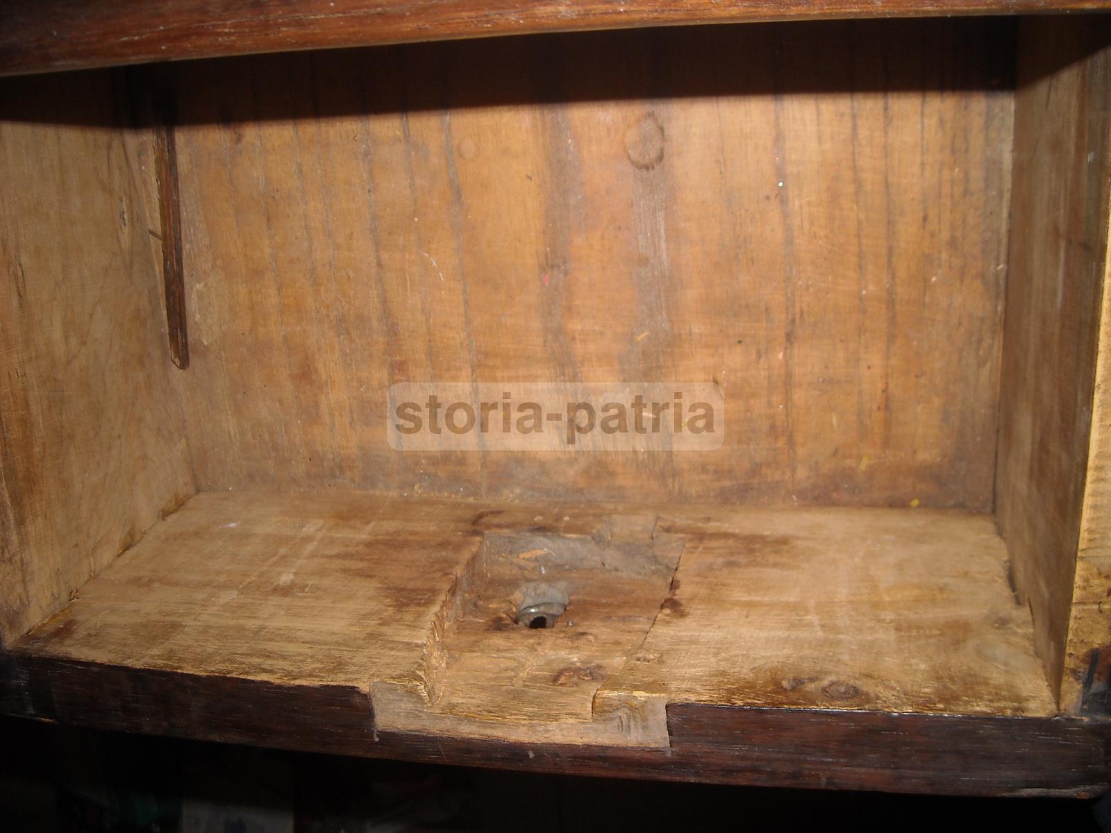 Antico Mobile, Utilissimo Comodino, Pregevole Ebanisteria, Impiallacciatura, Intarsi immagine 20