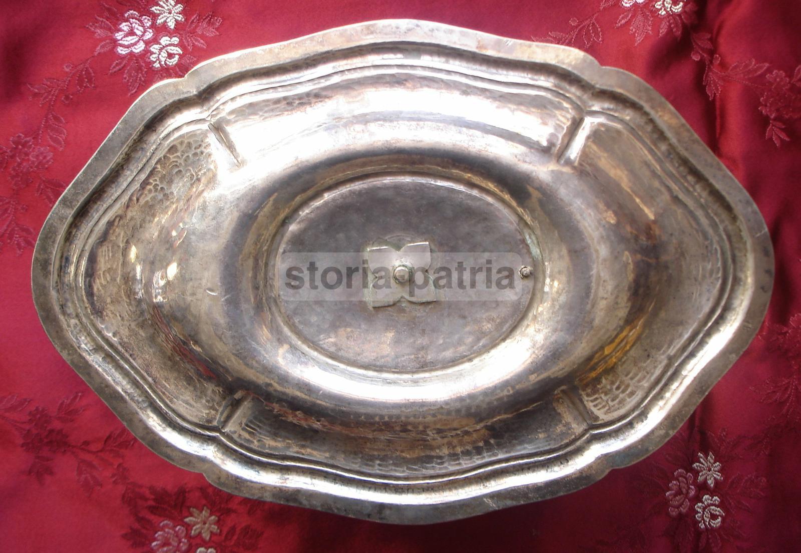 Araldica, Interessante Argenteria Di Famiglia, Decorativo Insieme, Otto Vaschette immagine 15