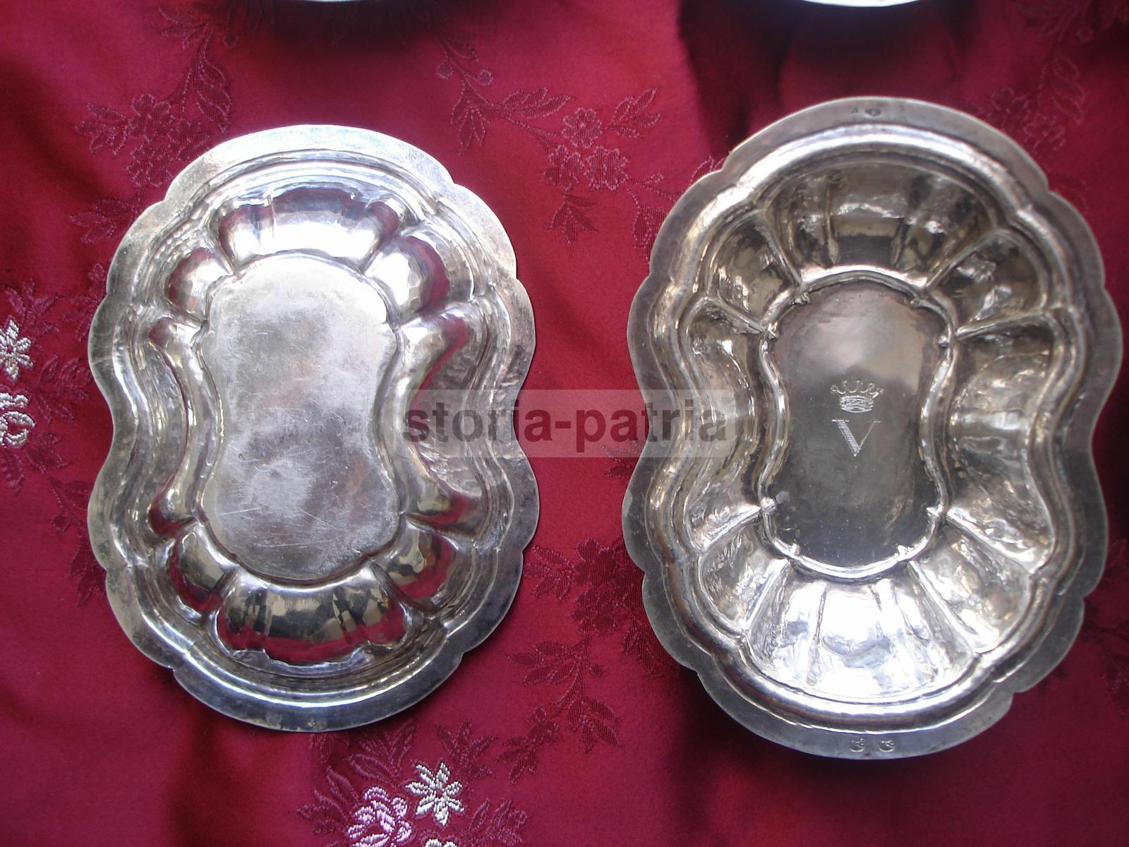 Araldica, Interessante Argenteria Di Famiglia, Decorativo Insieme, Otto Vaschette immagine 24