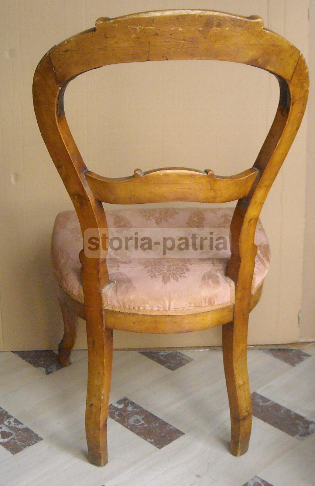 Arredamenti d'Epoca, Antica Sedia Imbottita, Utile Per Vari Ambienti, Da Restaurare immagine 6