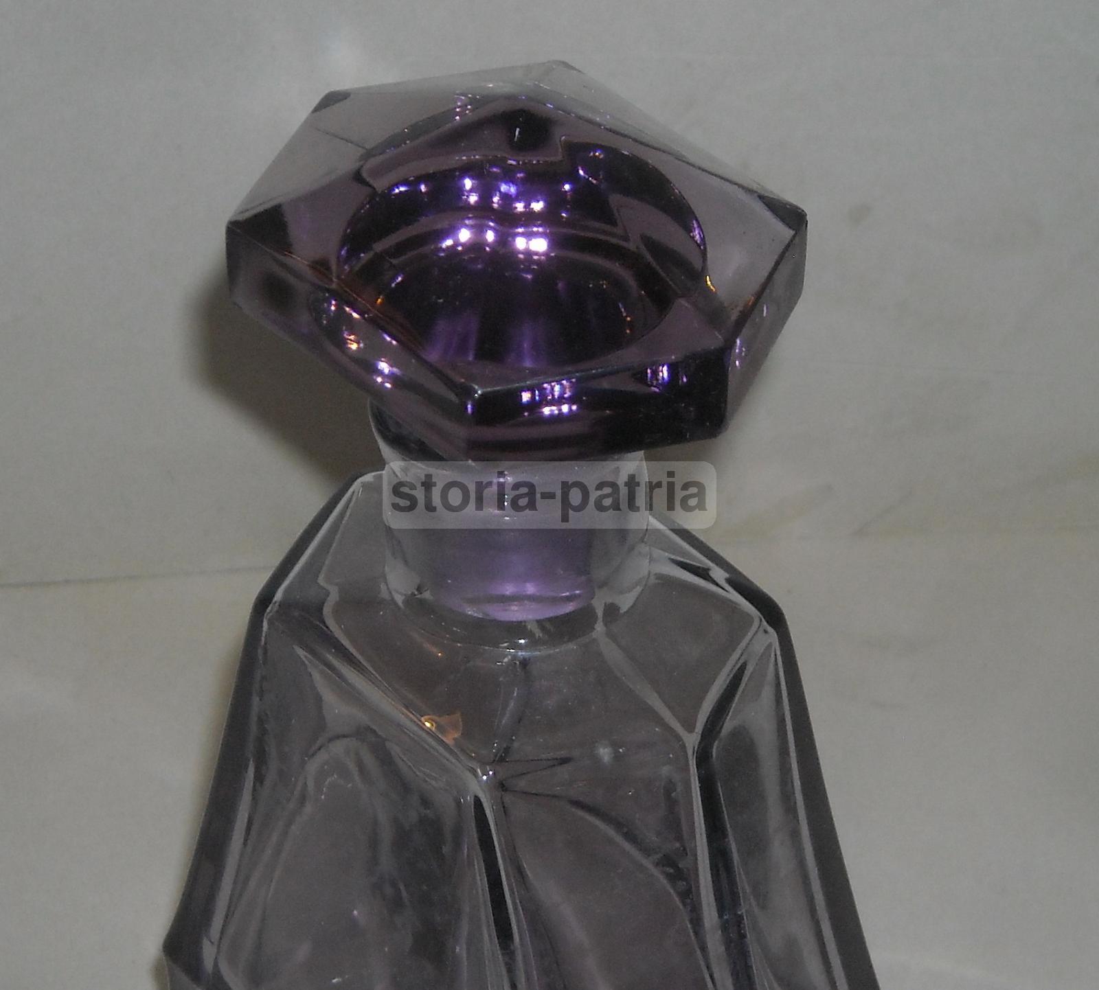 Arti Decorative Del 900, Bella Bottiglia, Vetro Colorato Trasparente, Con Tappo immagine 3