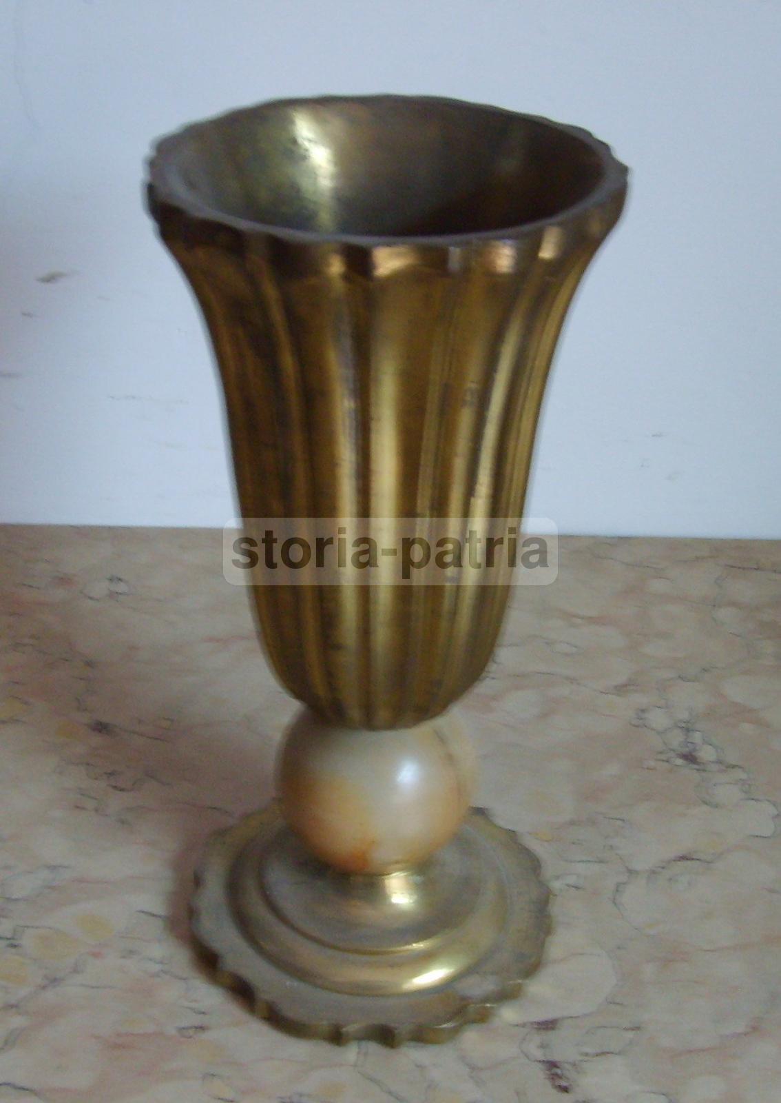 Arti Decorative Del 900, Pregevole Soprammobile d'Epoca, Vaso Da Collezione, Utile immagine 1