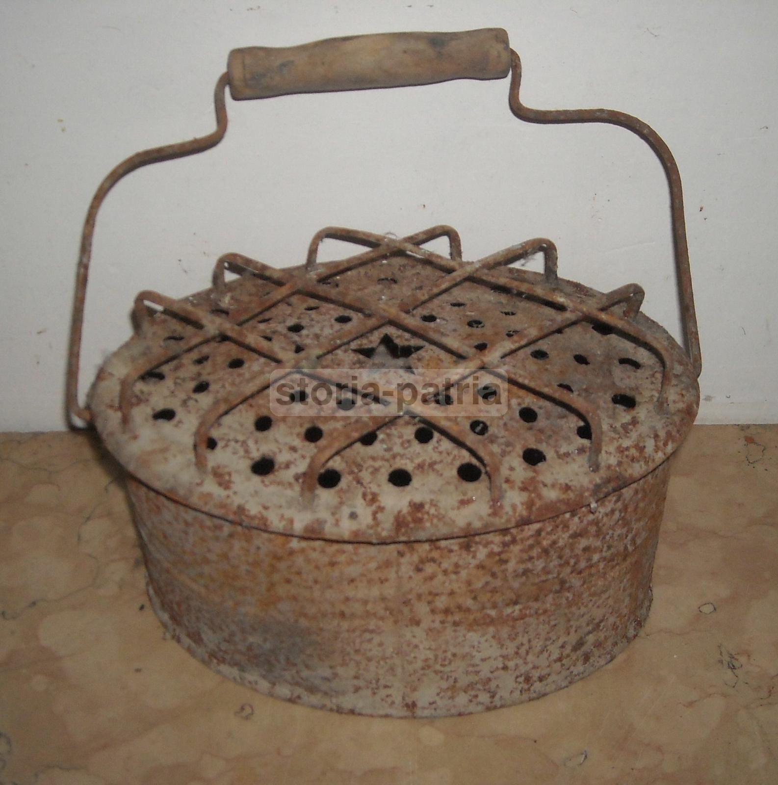 Artigianato Del Ferro, Antico Scaldaletto, Coperchio Traforato, Oggetto Folklorico immagine 2