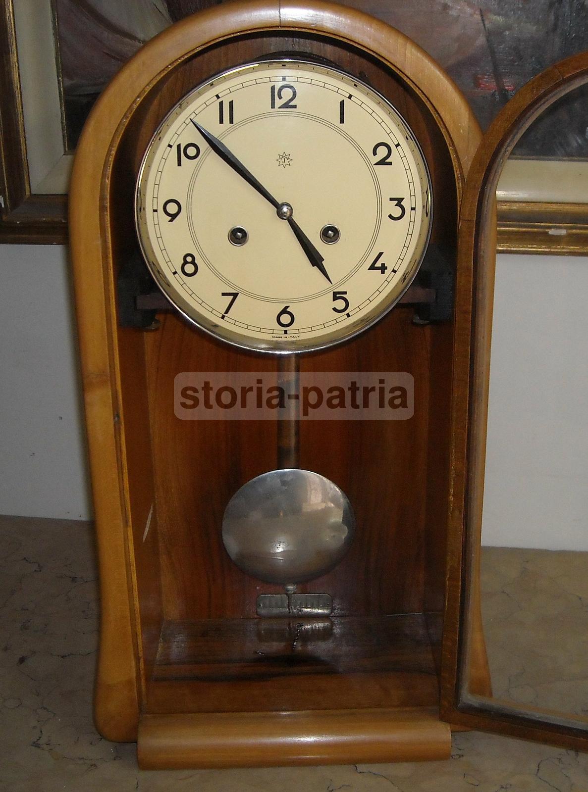 Elegante Design, Decorativo Orologio, Junghans, Utile Da Parete E Soprammobile immagine 3