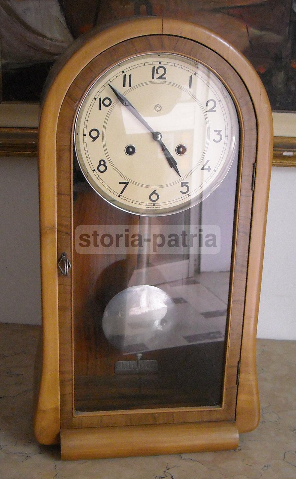 Elegante Design, Decorativo Orologio, Junghans, Utile Da Parete E Soprammobile immagine 6