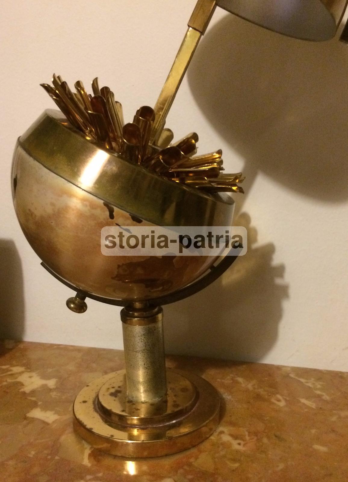 Globo Terrestre, Mappamondo, Cartografia, Decorativo Soprammobile, Fumo, Sigarette immagine 13