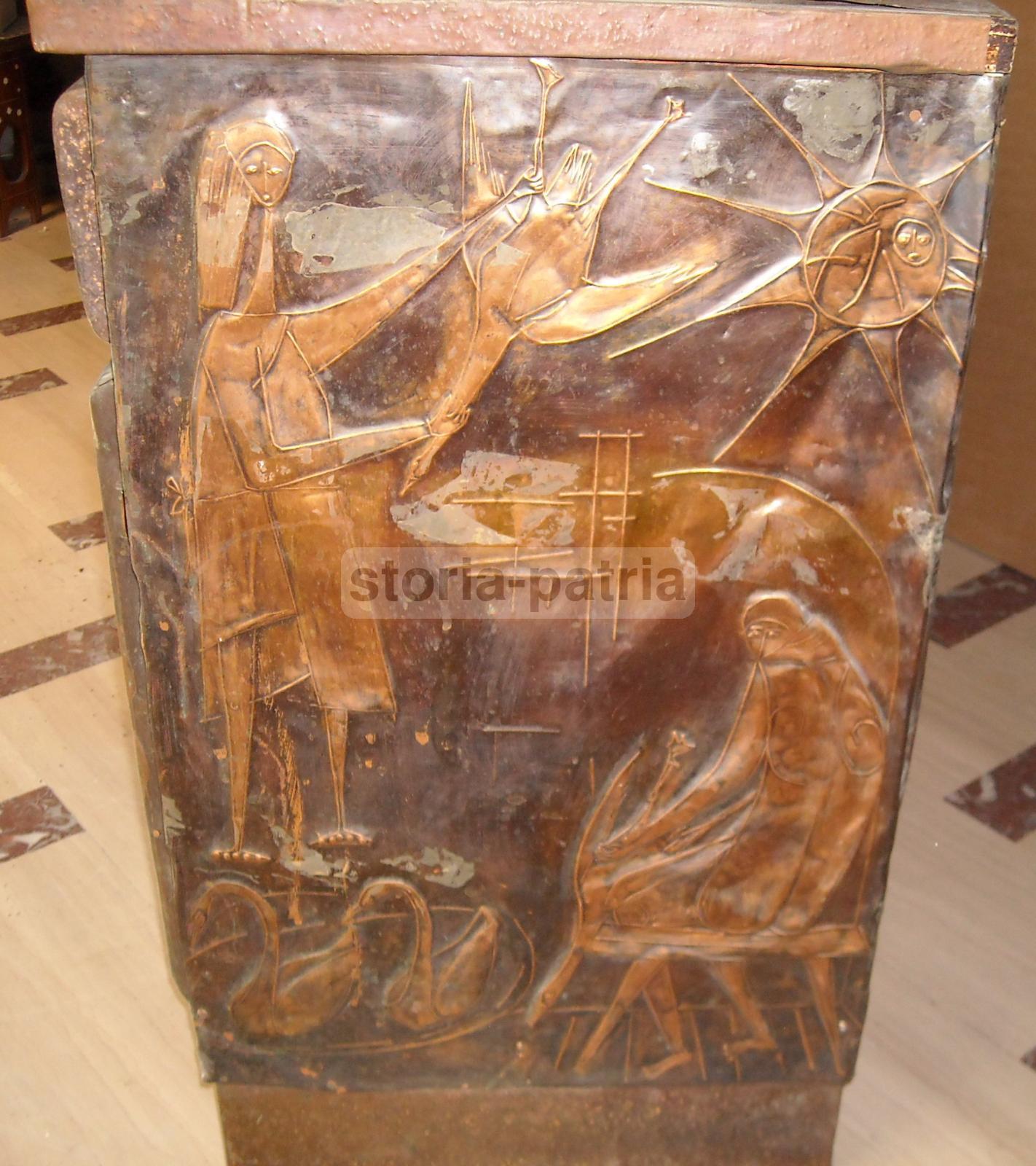 Modernariato, Design, Inusuale Mobile, Con Applicazioni Sbalzate, Credenza Artistica immagine 30