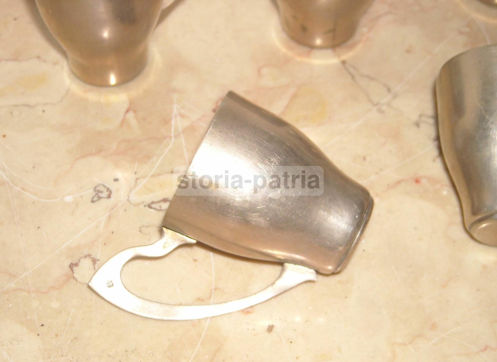 Modernariato, Soprammobili d'Epoca, Sei Graziosi Bicchierini Da Liquore, Argentati immagine 5