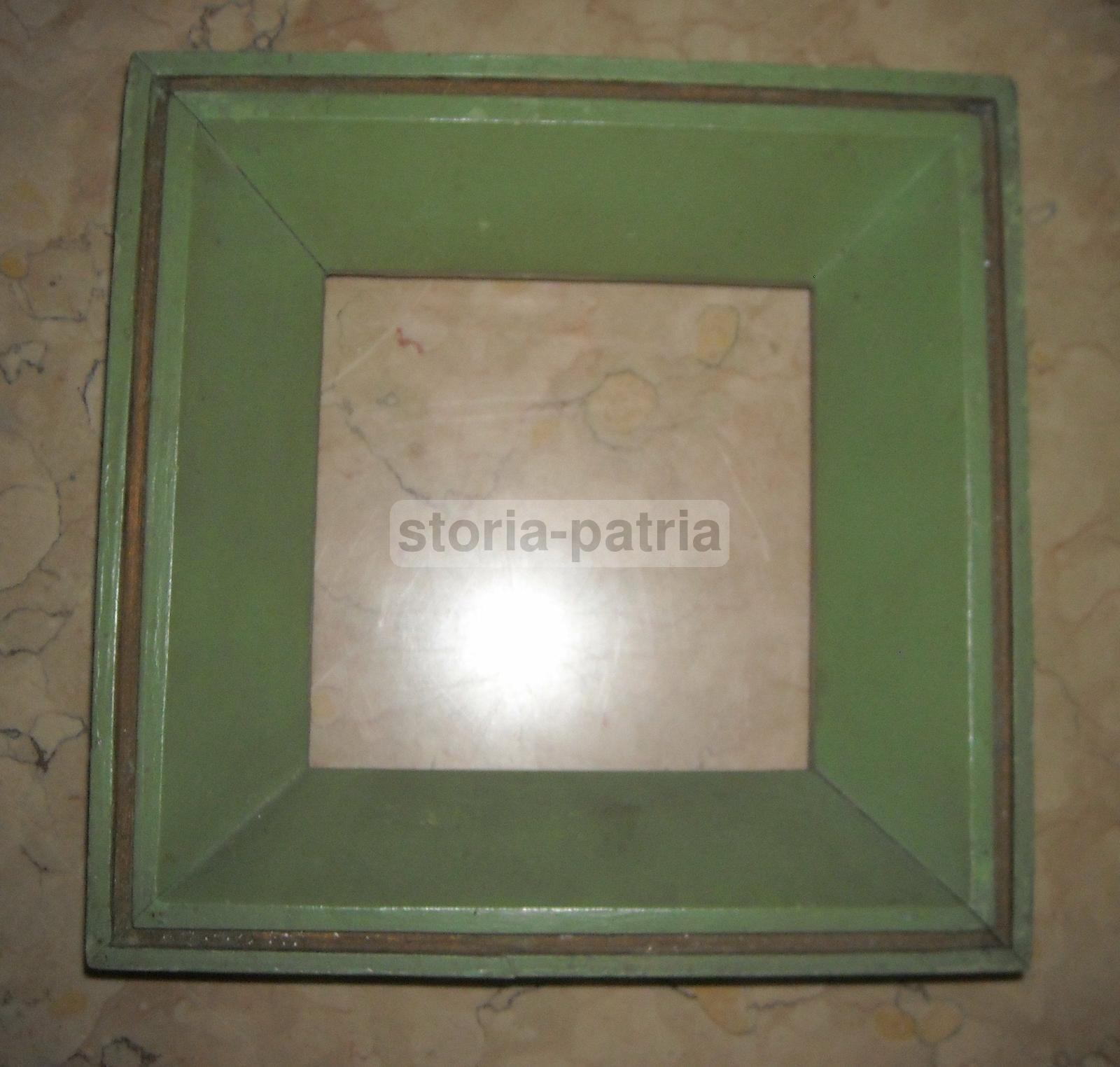 Utile Cornice d'Epoca, Graziose Dimensioni, Forma Quadrata, Legno Laccato Verde, 900 immagine 4