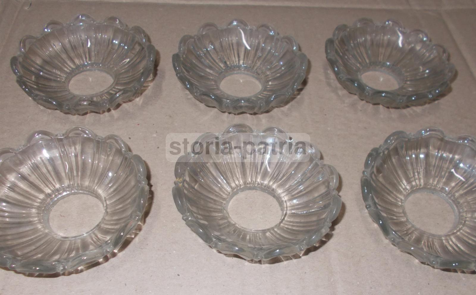 Utili Accessori Per Lampade, Vetri d'Epoca, Artistico Modellato, Sei Piattini immagine 7